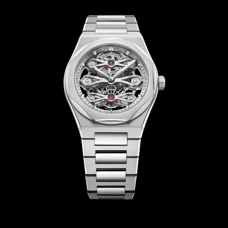 Girard-Perregaux Laureato Fifty Three Gold Bridges, nominado en Tourbillon. Foto © GPHG