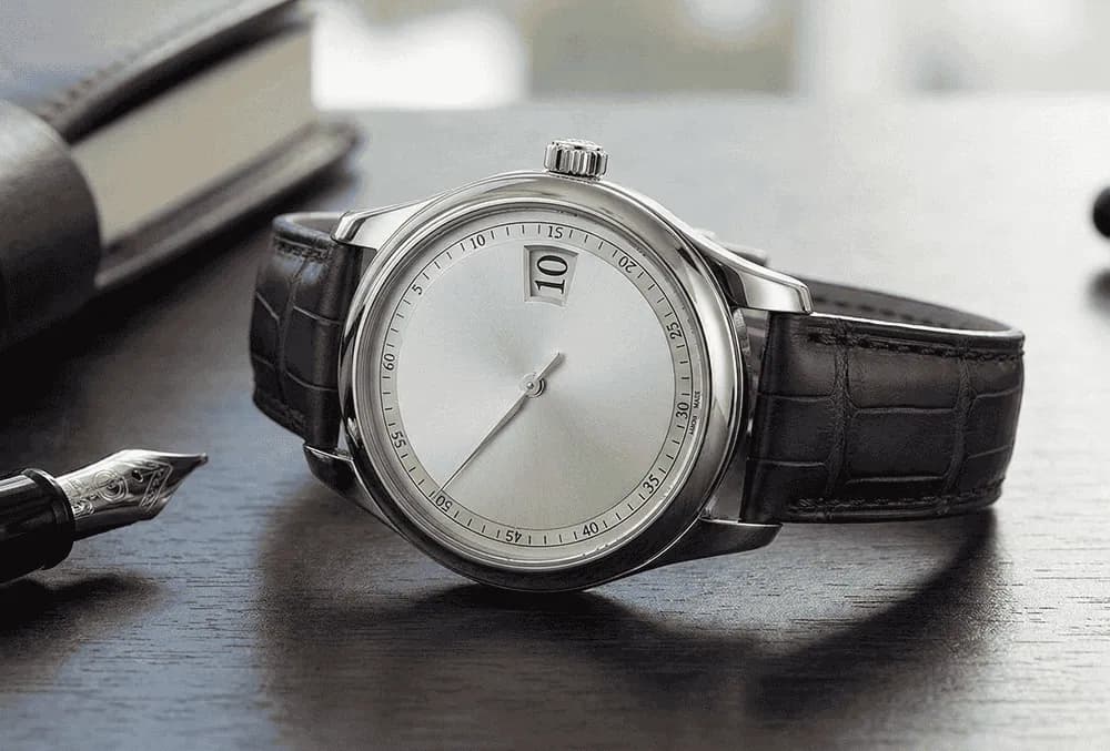 Salto de Hora / Horas Errantes - Ejemplo de reloj estilo Salto de Hora / Horas Errantes | Momento Relojero